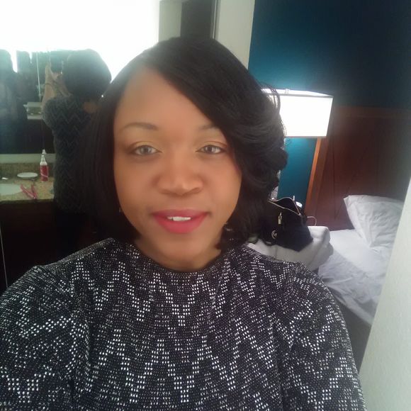 Meet your Posher, Stephanie michelle - Picture 1 of 1